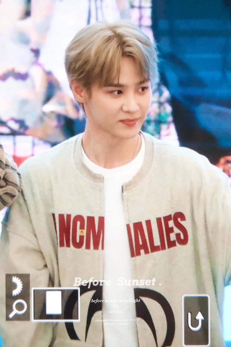 250720 SHANGHAI POP UP

#KUN #쿤 #钱锟 🧡
#WayV #威神V #BIGBANDS
#WayV_BIGBANDS