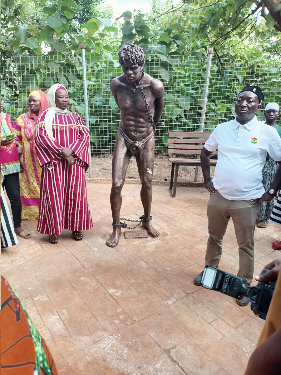 MystiqMike's tweet image. The Ghana Tourism Authority under the previous regime deserve commendation for renovating the wells making them fit for tourists attention. 
#blakkpeppertours #salagaslavemarket #blakkpeppertins  #gonja #panafest #emancipation #EmancipationDay #salagaslavewells
@blakkpeppernews