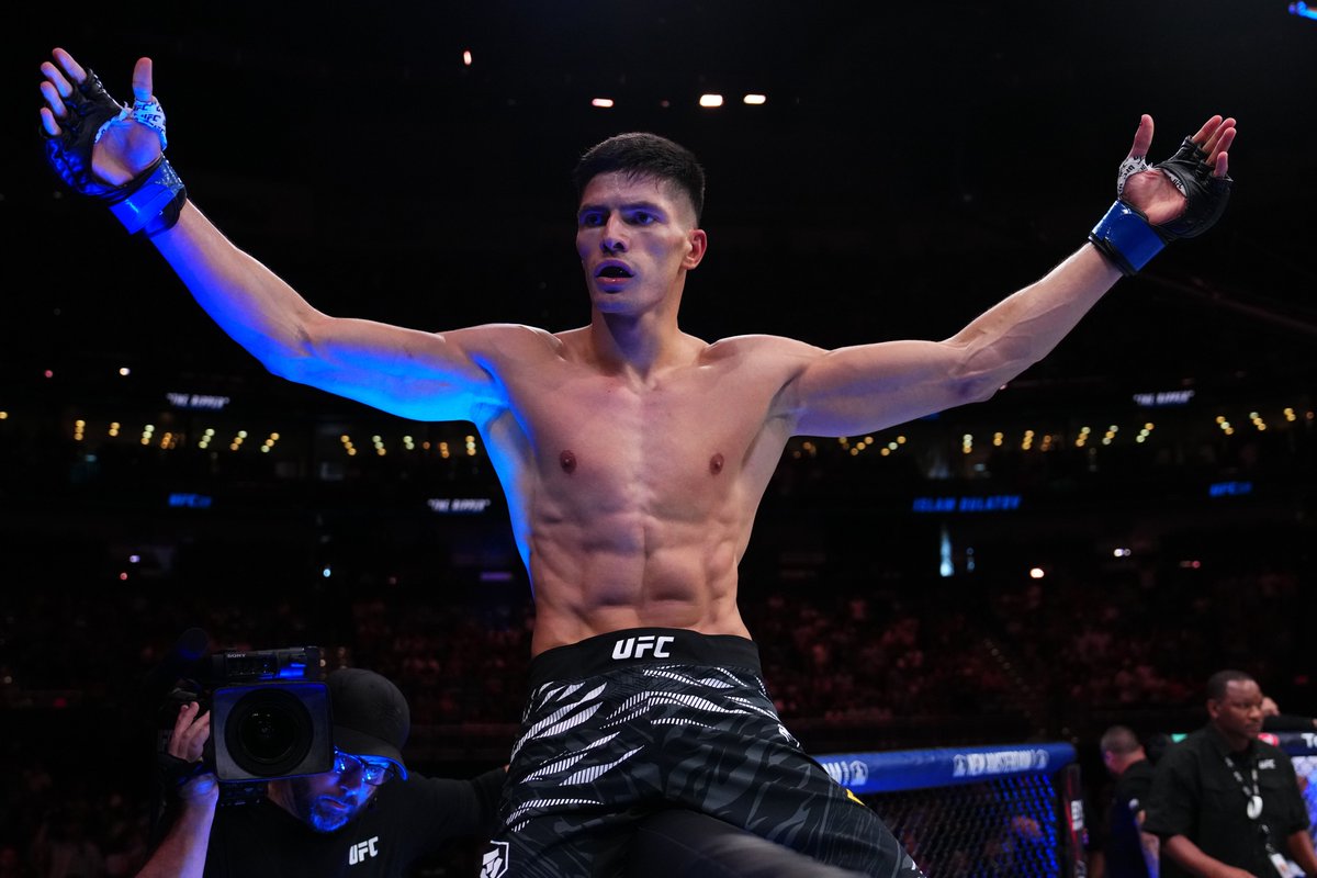 ufc's tweet image. That's how you make a debut 🤩
Islam Dulatov pulled off a show stopping KO at #UFC318 😎
Who should he face next? 👀