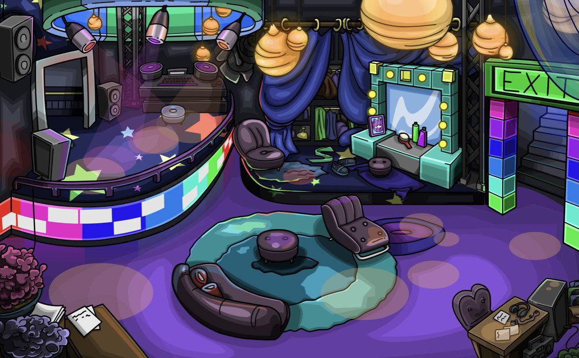ThatPenguinGame's tweet image. 13 years ago today, the Make Your Mark: Ultimate Jam Party started. Disney's Shake It Up Stars, Cece & Rocky made an appearance, as well as the Penguin Band & Cadence. Penguins could do Daily Music Challenges for Free Items.