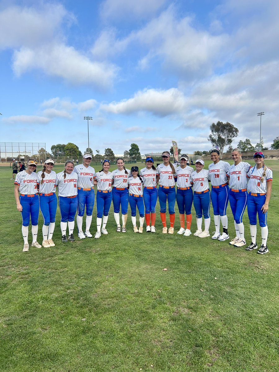 ForceSouthern's tweet image. Great start 😎 @PGFnetwork ~ went 2-0 with great team offense and lockdown defense. Back tomorrow for pool play game 3️⃣ ⤵️
⏰ 2:00 Pacific time
📌 Field 1
📍 Huntington Beach Sports Complex
💣 Squad @abby_hammond13 @supan_allyson x✌🏻