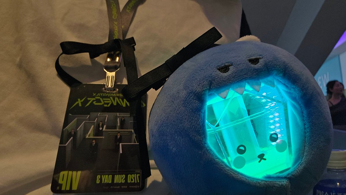 햄슥상이랑 커플..ㅎㅎ 
티 안나는 드코 장착..

#CONNECTX0720
#몬스타엑스 #MONSTAX #MONSTAX_CONNECTX
@officialMONSTAX