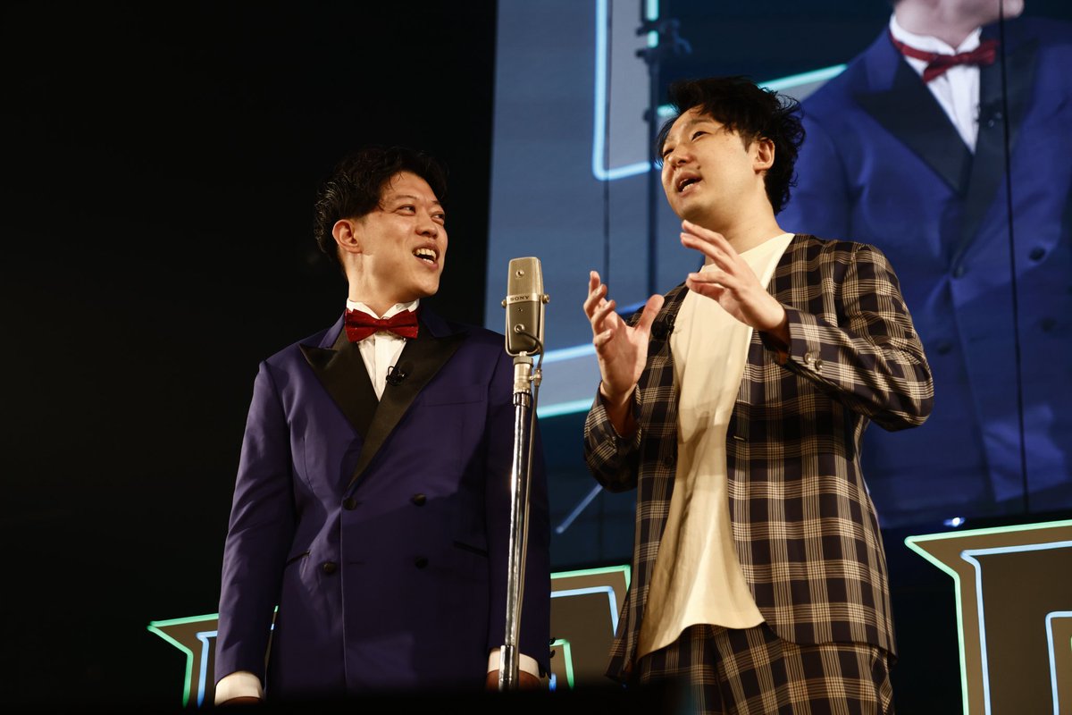 daibakushow_y's tweet image. 🎤★☆★ 二次会カラオケの回 ★☆★🎤
#エルフ
#滝音
#オズワルド
#超能力戦士ドリアン
会場全体で1つになった宴！🎶
笑って踊って、気分は二次会！
みなさんこの後も楽しんでください！いいですかー？
#DAIENKAI2025 #DAIENKAI