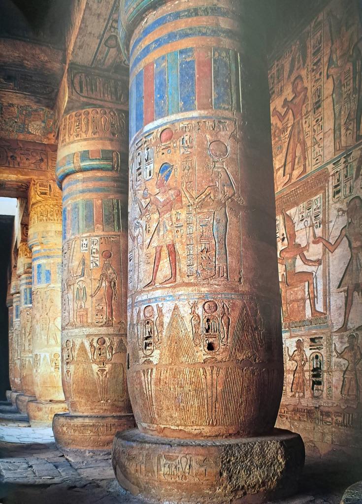4biddntruth's tweet image. Can you imagine how spectacular it would have been to see ancient Egypt in its heyday,
When all the walls were fully painted in vibrant colours? It would have been a fascinating spectacle to witness.