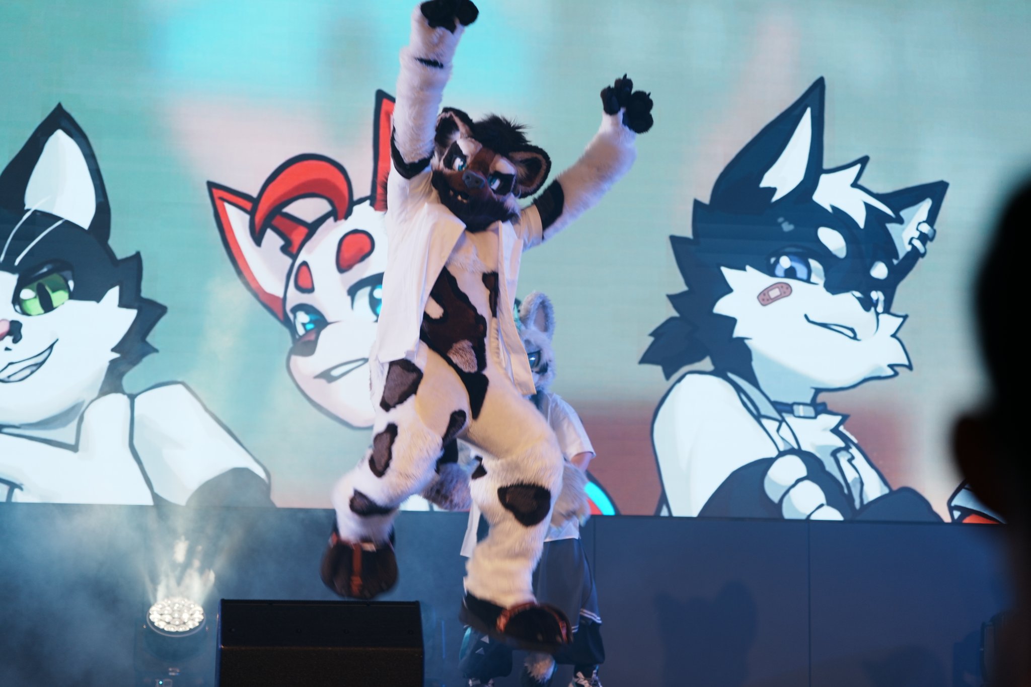 狼月@next→UTFG (@moonwolfen) / X
