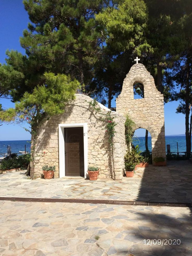 Καλημέρα Φίλοι Μου Αγαπημένοι!!!
Όμορφη Ευλογημένη Κυριακή 
Με Υγεία Και Αγάπη!!!🙏💙