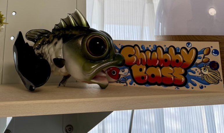 cmo_st_sv's tweet image. ハッヒホッタ屋 3-28-14のテーブルにchubbyちゃんのレジン完成品をおかせてもらえることになりました。
僕は不在ですが、気に入ったら買って頂けるとソフビ化が早まるかもしれません🤭
よろしくお願いします🙇
#ワンフェス2025夏
#wf2025s
#wf2025夏
#バス釣り
#ブラックバス