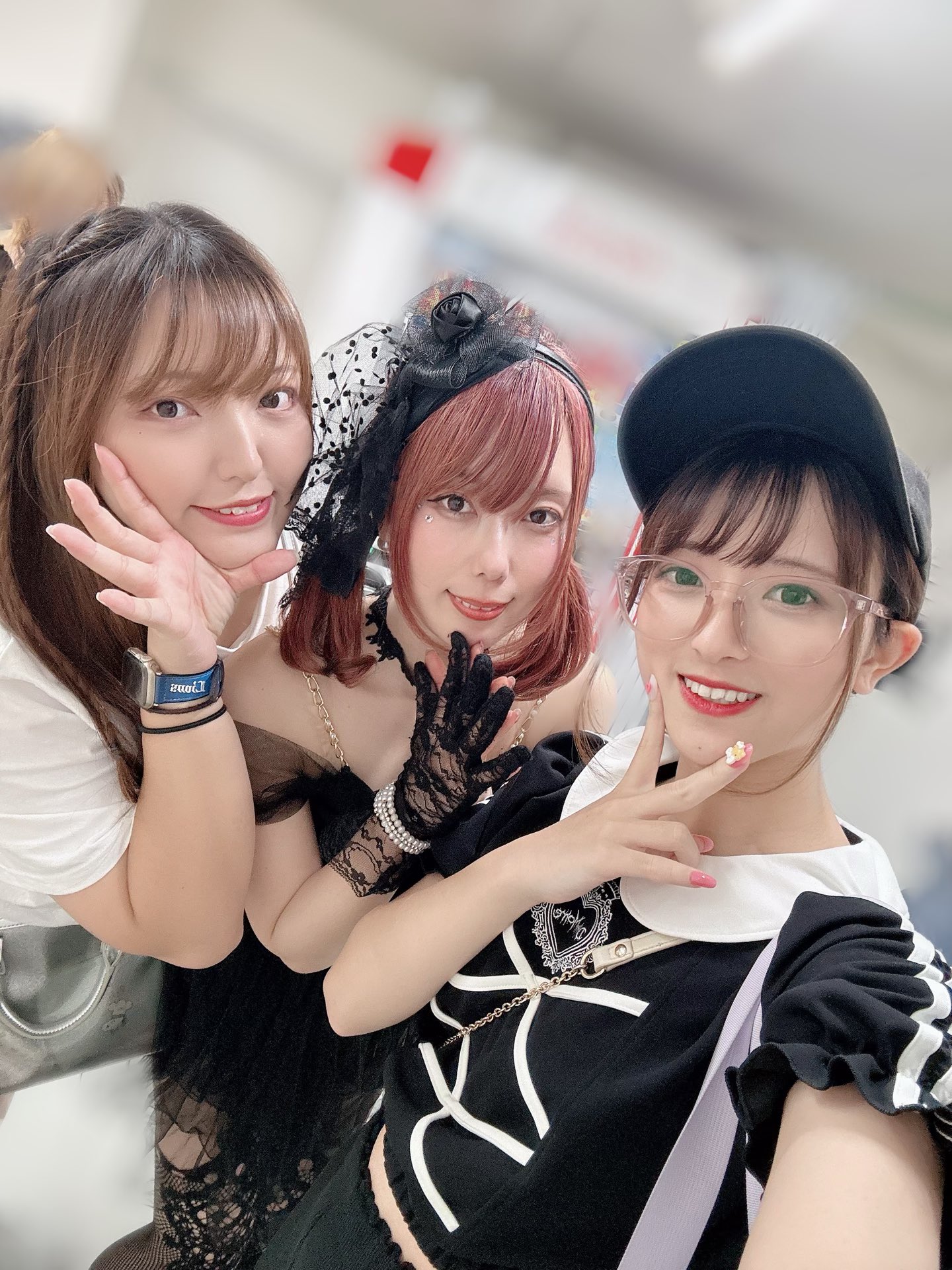 ななちゃん様　オーダーページ　3/20 思ってたのと違う!!」巨大ナナちゃん人形〝鬼滅コラボ〟姿にSNS