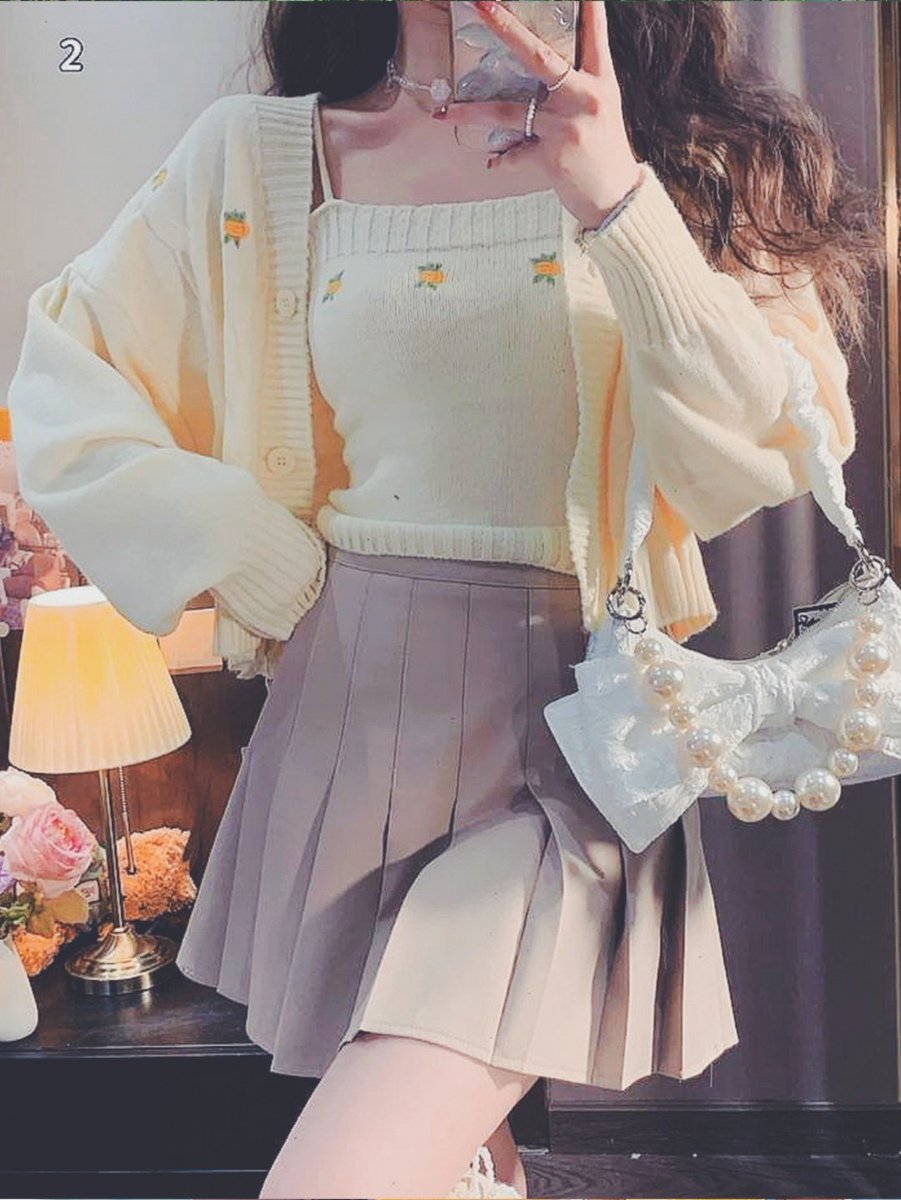 dashixlle's tweet image. ᅠ
ᅠ
⠀ ⠀ ⠀ ≡ 02:10 pm  ╱  O72O25
⠀  ⠀     ⌕ Ho Chi Minh, Vietnam
            💋  Na para bang nandito para
                    magbakasyon 🥴                   
⠀ ⠀ 
ᅠ