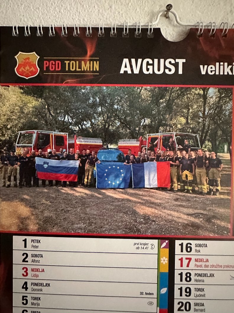 lipaonline's tweet photo. Sur le calendrier des pompiers de #Tolmin @FranceSlovenie @SLOinFRA , merci à eux 🙏 https://t.co/BUVKxBHaFJ