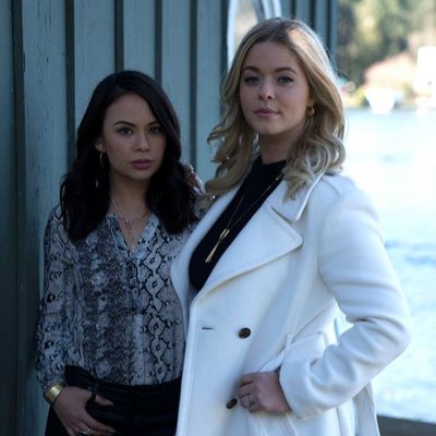 #NewProfilePic bestie and I <a href="/MonaVan2020/">Mona Vanderwaal</a>