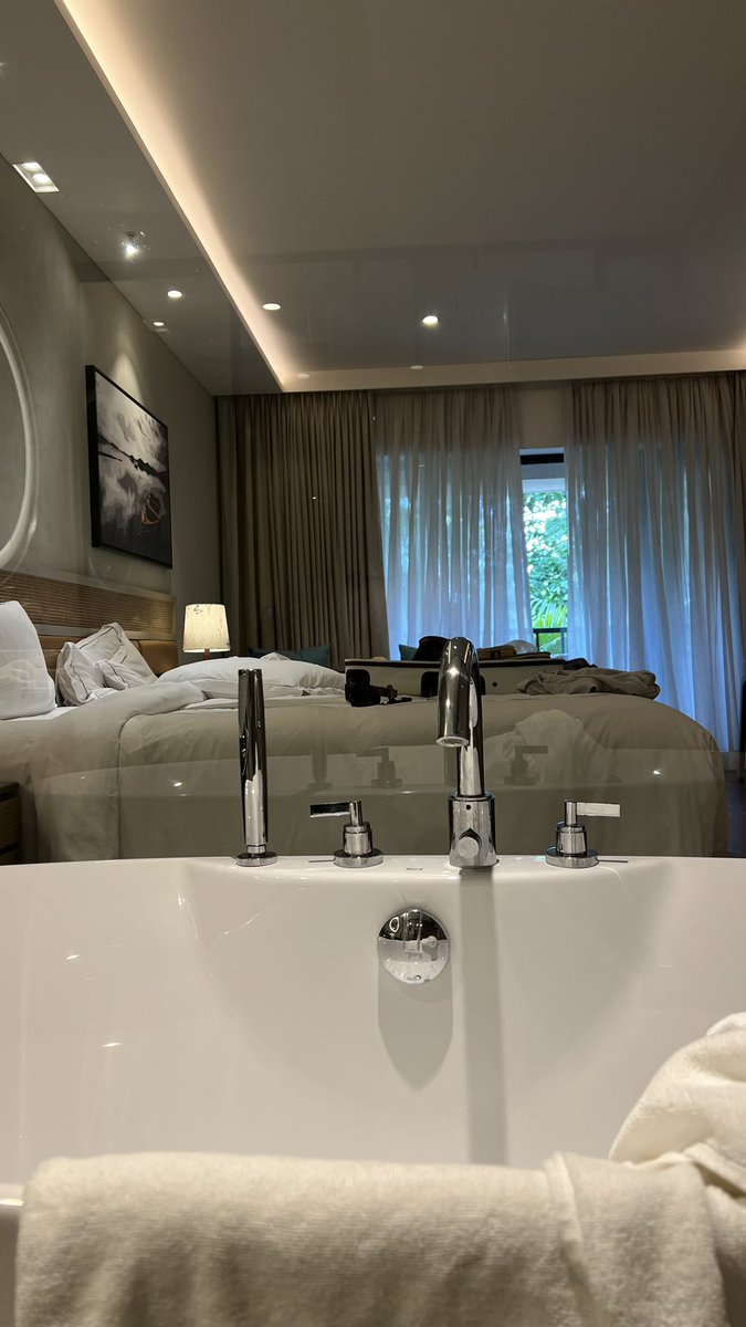 Whenever I travel for a car launch or media drive, I feel zero excitement about the travel, food, or hotel.

I usually give my in-flight sandwich to the driver (to hotel), never consume the alcohol served before dinner, eat just enough rice and curry, and don’t use the bathtub or