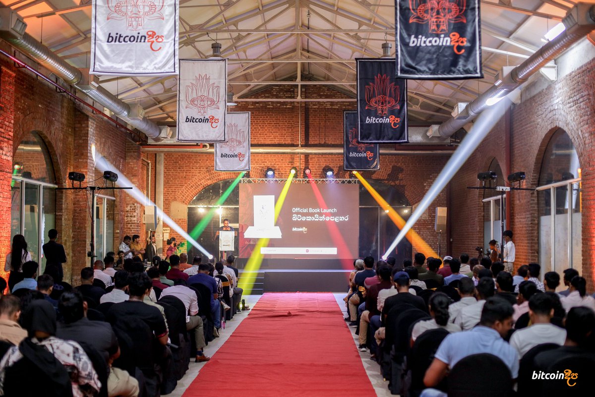 බිට්කොයින් පෙළහ​ර

A bold moment for Bitcoin in Sri Lanka — the first-ever Sinhala Bitcoin book launch, powered by the biggest Bitcoin community in the island - Bitcoin දී​ප

Sinhala Edition of <a href="/real_vijay/">Vijay Boyapati</a>'s Bullish case for Bitcoin

#BitcoinDeepa #bitcoin #BitcoinSinhala #LKA