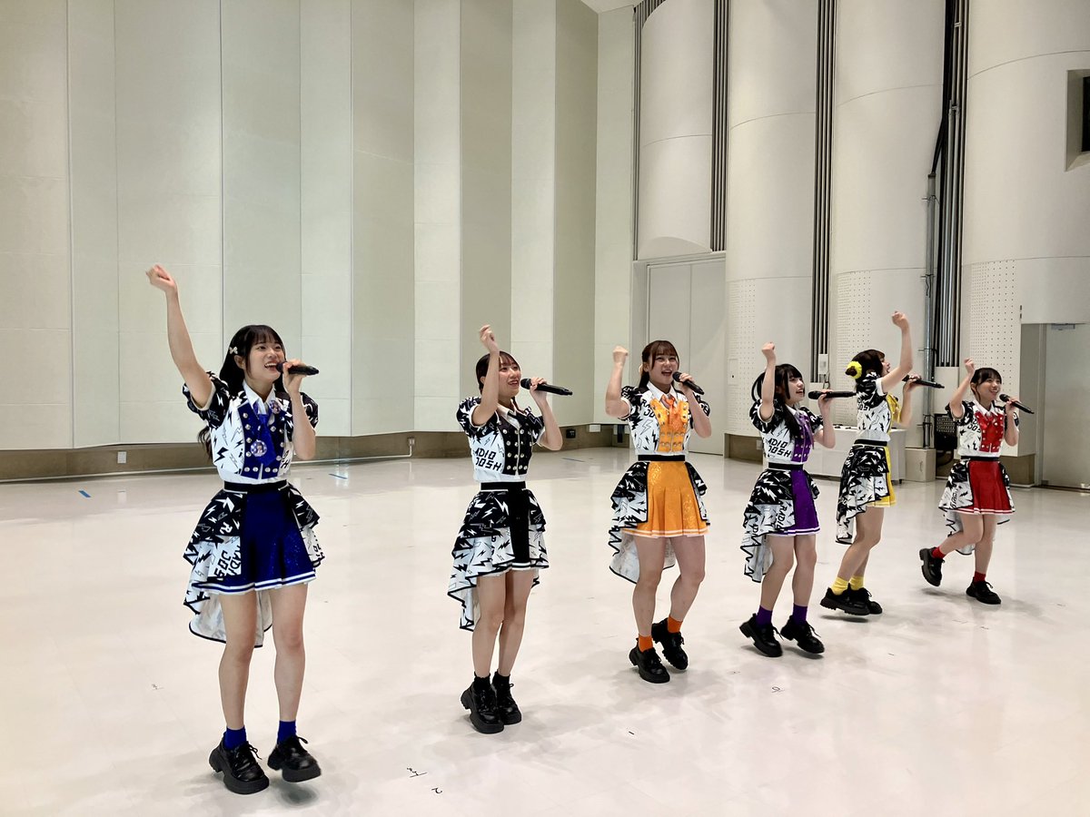 oshi_mashi's tweet image. #TEAMSHACHI のトークショー Twenties Talk Trip vol.26 第二部 #らじお女子 オープニングアクト、スタートしました🎉
⏰7/20(日)2回公演
📍CBCホール(名古屋新栄)
#TTT26 観覧当日券は2500円で会場で販売中❣️同時生配信のチケット発売中‼️詳細⬇️
radichubu.jp/info/contents/…