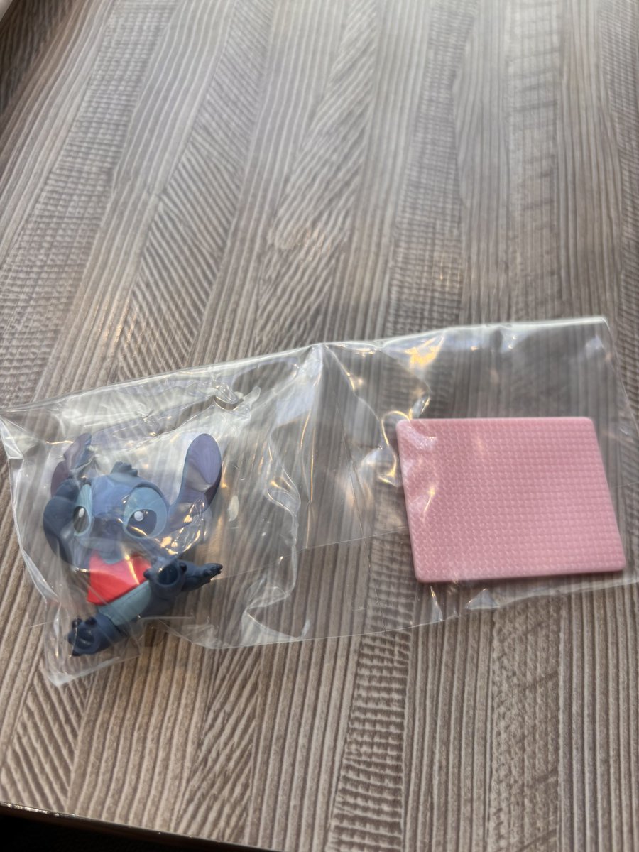 う@ツイフィ tweet media