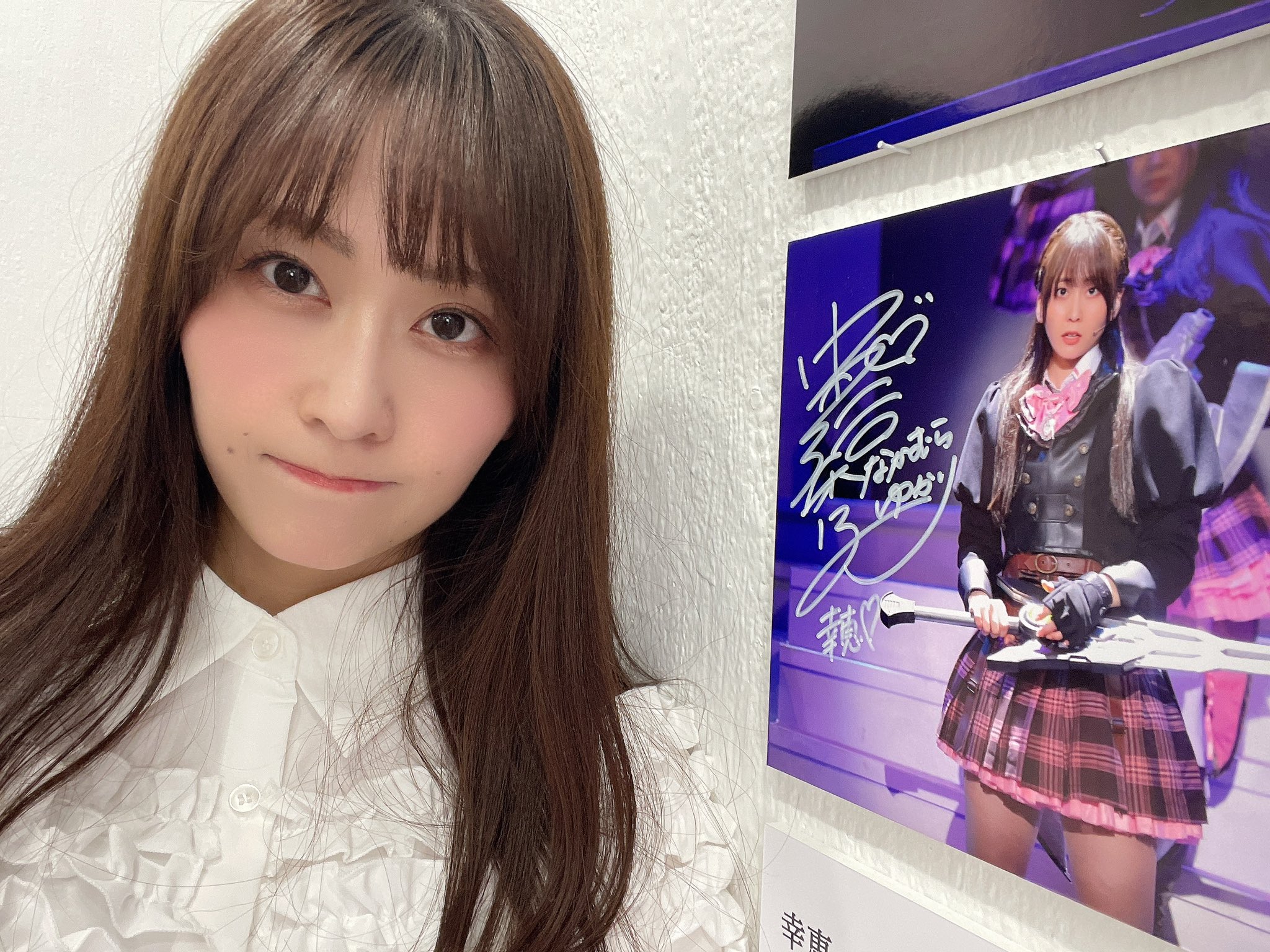 舞台アサルトリリィ ルドビコ 福山・ジャンヌ・幸恵 中村裕香里 直筆サイン色紙 生写真(女性)/女優 中村裕香里(福山・ジャンヌ・幸恵)/全身