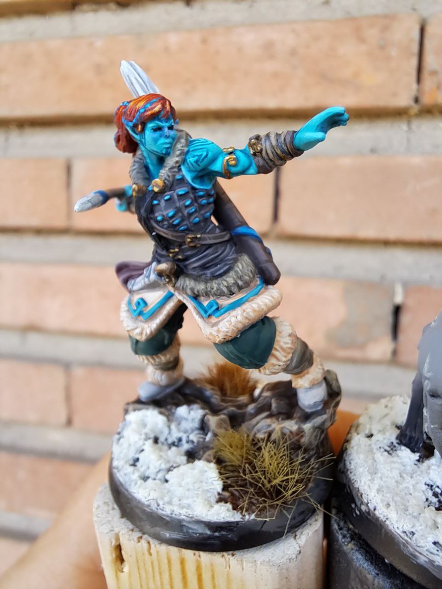 ... y así quedó pintada, junto con su fiel cachorro de kurgan, Tizón #InfinityPaintContest #InfinityUniverse #interplanetario2025