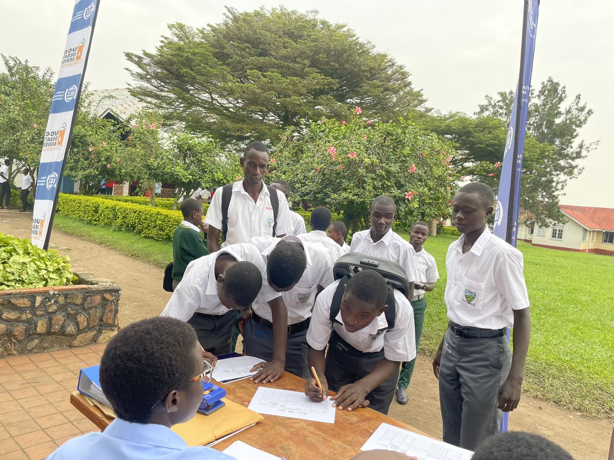 debate_afrika's tweet photo. #UCCDEBATESERIES

Sites from Nyakasura School as different schools arrive for the UCCdebateseries Western Uganda Edition. https://t.co/sMv0dcXtwV