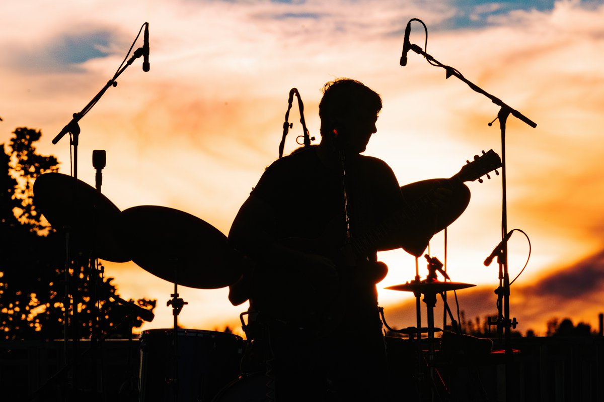 fairwellfest's tweet image. Here's one for the road, thank you Sturgill Simpson!
📸 Taylor Regulski