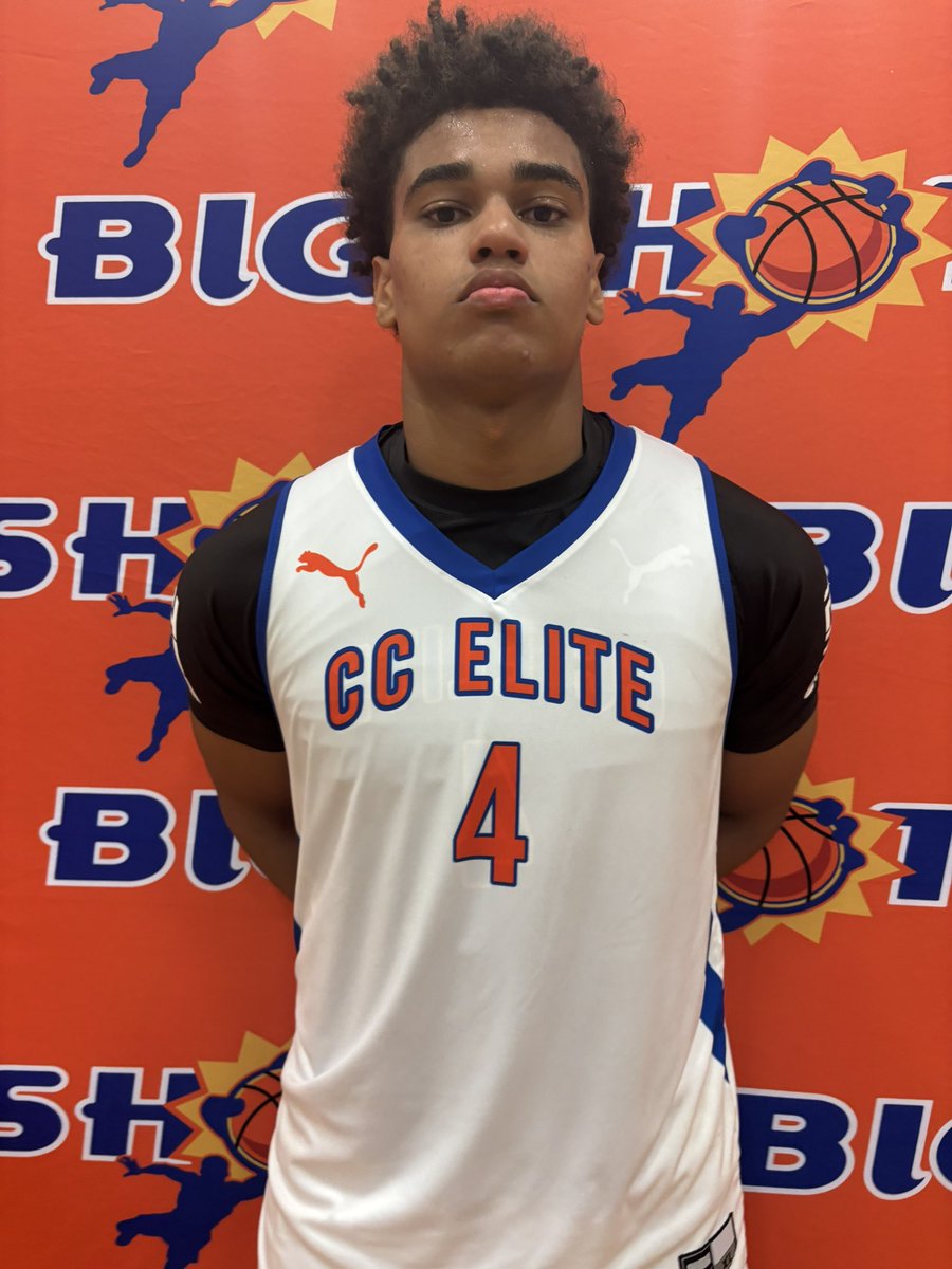 #BIGSHOTS #CharlotteLive 

16u OPEN 

CC Elite - 51 
4 Max Muteb 28 

MAF Elite - 48 
3 Gui Wilkins 15
