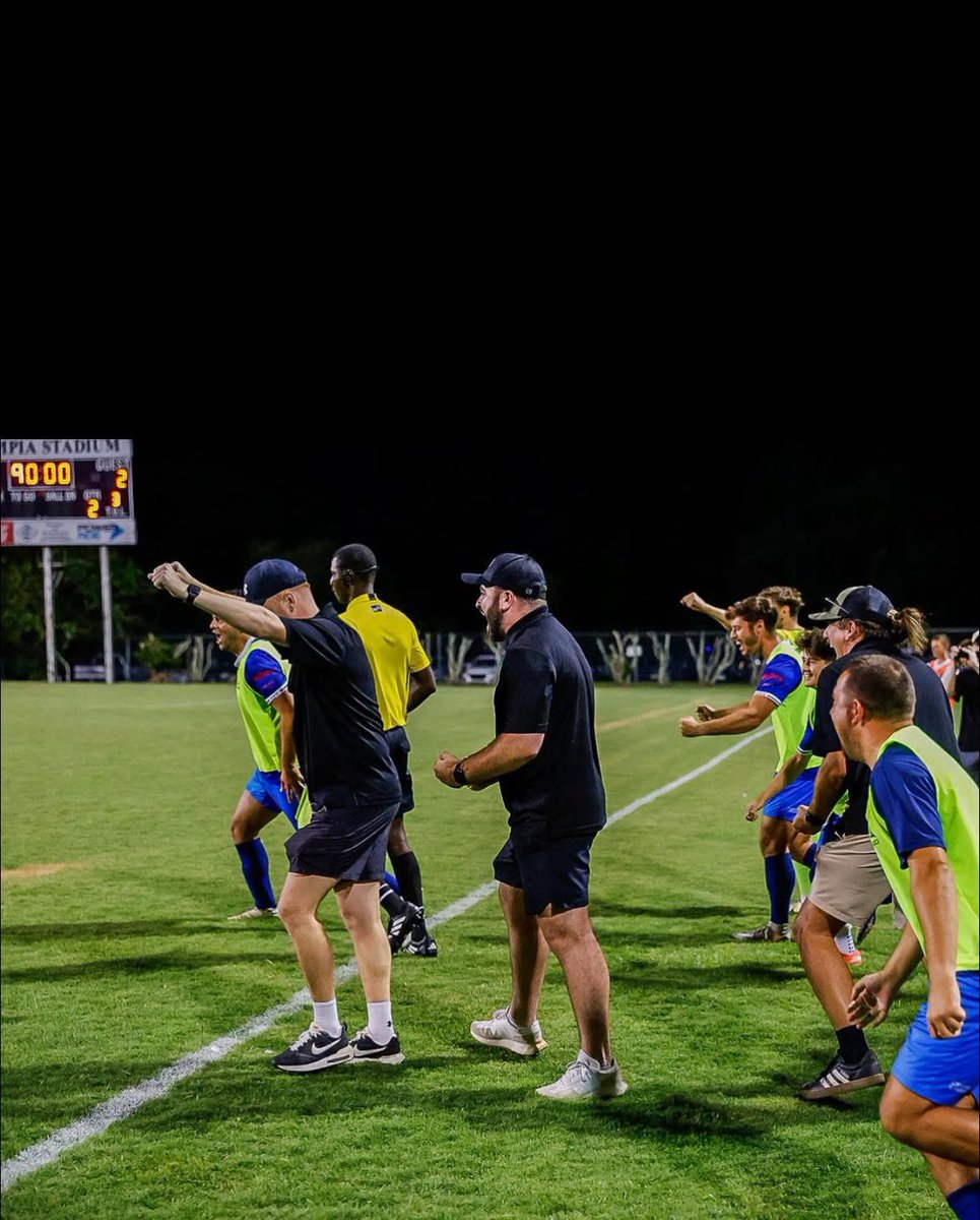 cenlafc's tweet image. One week ago today 🏆😊