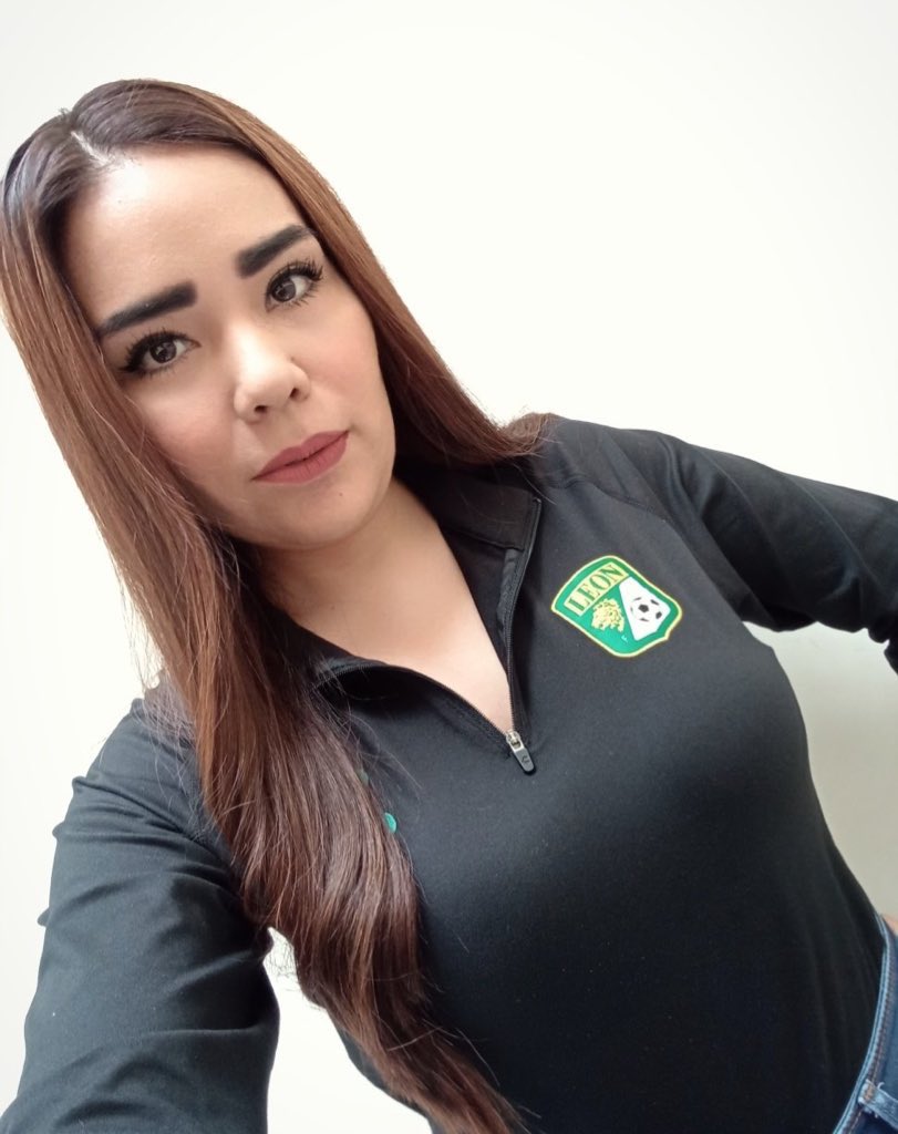 ere_more's tweet image. Vamos mi @clubleonfc ¡Sí se puede!

Ser fiera es un orgullo.💚🦁