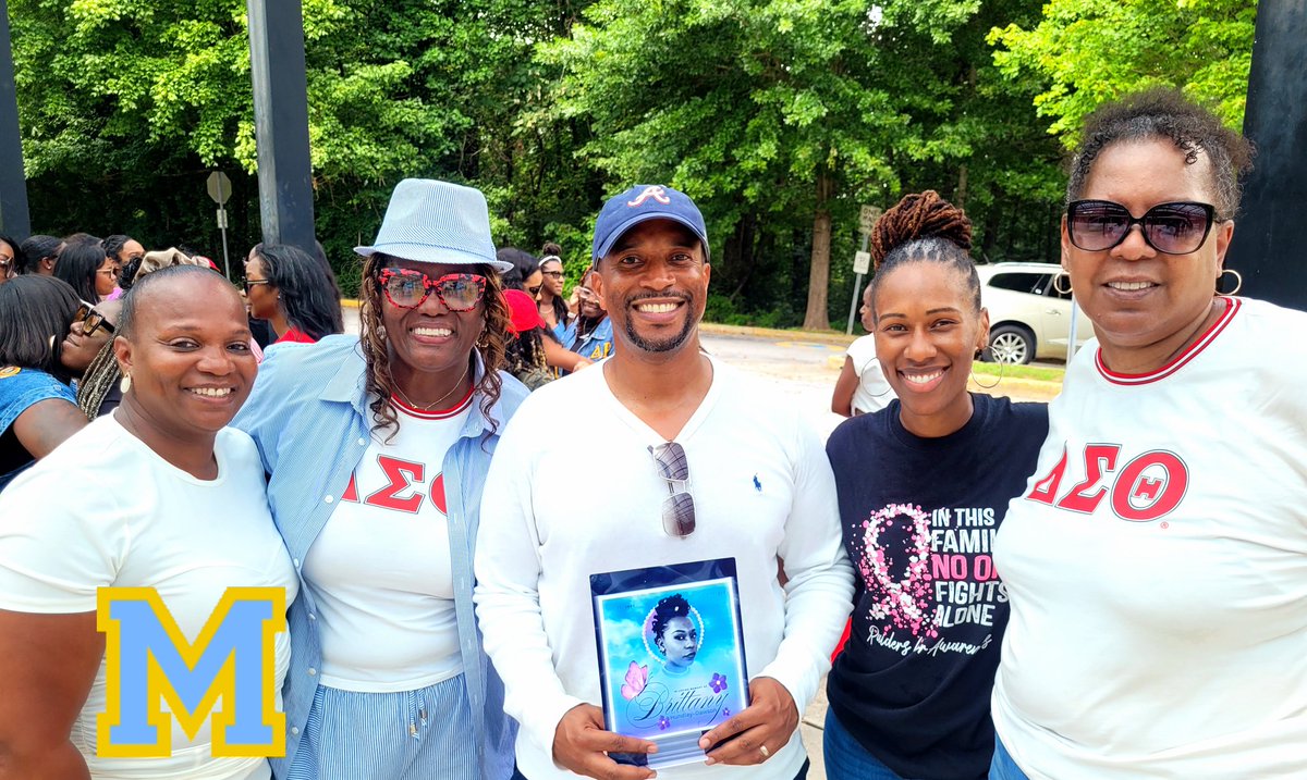 smithclass128's tweet image. Happening Today on The Hill: Mays SW School Community and The Ladies of DST Gather to Honor a Life Well-Lived. When Brittany Dawson Engaged with Scholars and Peers, Their Lives were indelibly Changed for the Better. #SpreadYourWingsButterfly #FlyHigh