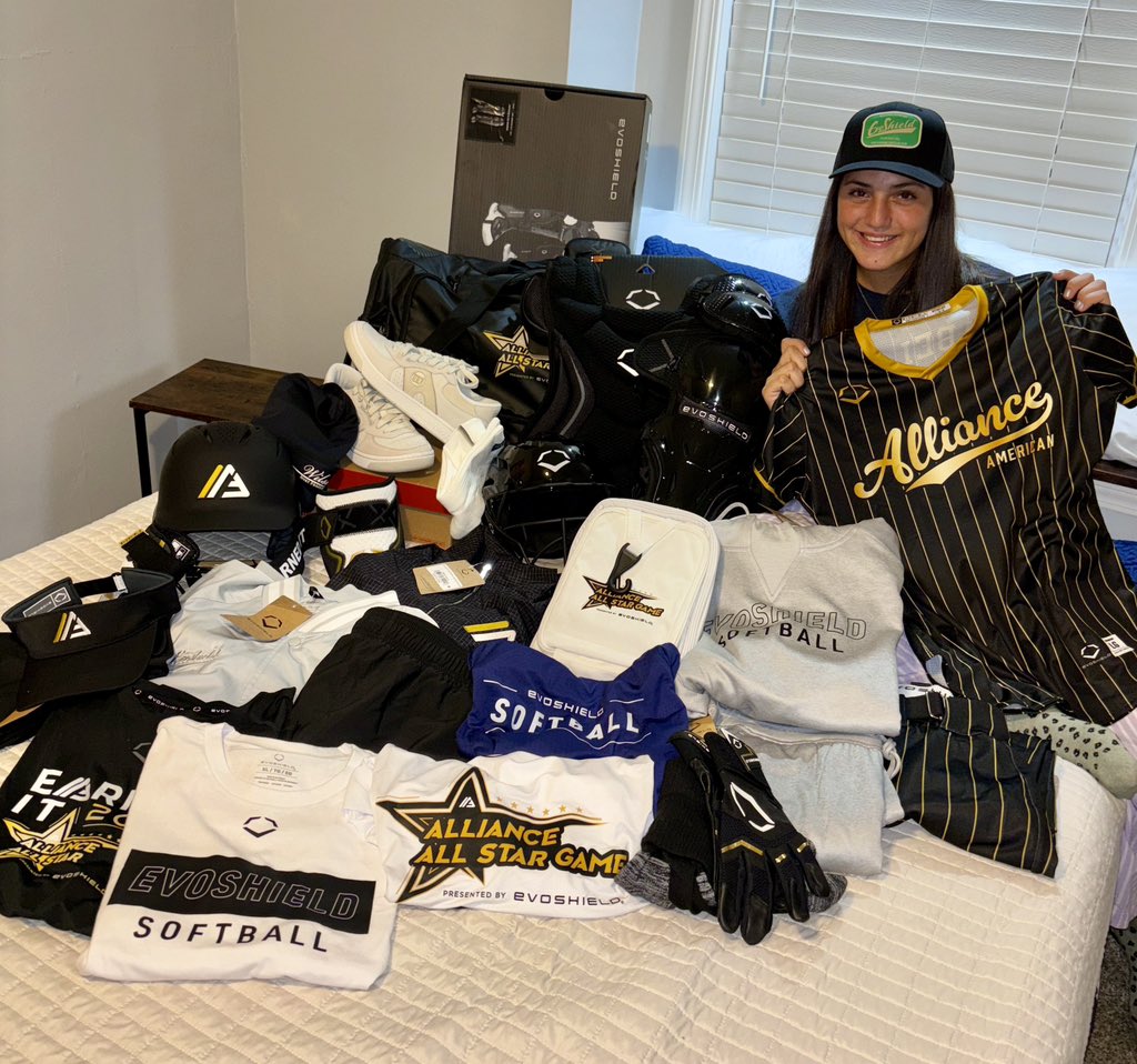 fabela_kaiya's tweet image. Super excited to participate in the @thealliancefp All Star Game! Thank you so much for this opportunity and the amazing @EvoShield and @wilsonballglove gear! @IG_Jackson18u @byusoftball @allie_schnee