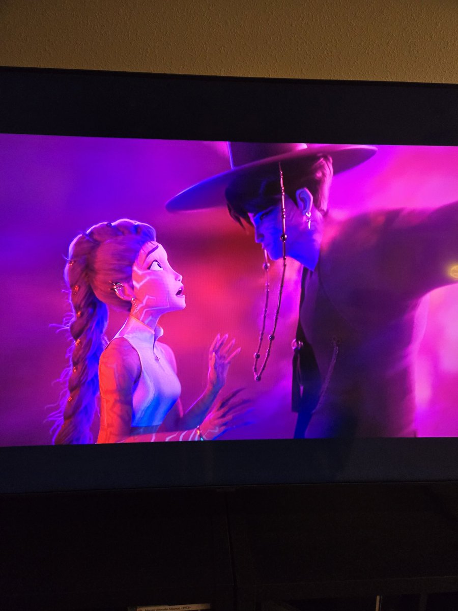 RealJoRosie's tweet image. Not me watching Kpop Demon Hunter again. (Also, Rujinu still a better love story than Twilight).