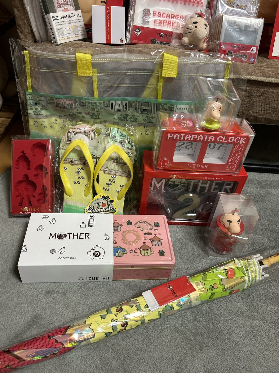 ＼＼\ꐕ ꐕ ꐕ//／／
毎回グッズを手に入れると、
使いたい気持ちはあるのに
嬉しすぎ＆大切過ぎて
開封できずに静かに愛でてる🫣♨️

#MOTHER2 #ほぼ日MOTHER