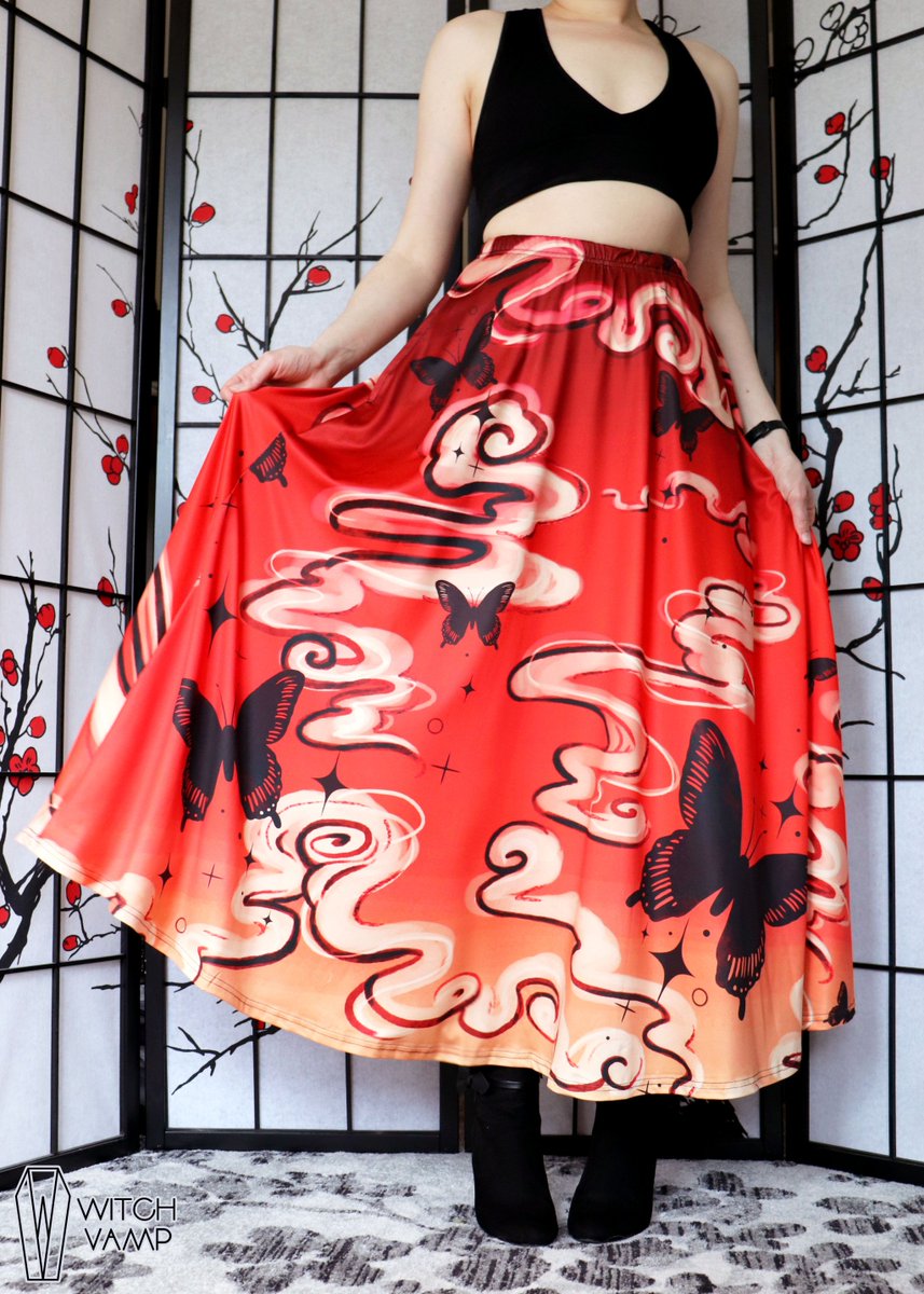 ShopWitchVamp's tweet image. Ascension Maxi Skirt with Pockets
🔗 witchvamp.com/collections/7-…