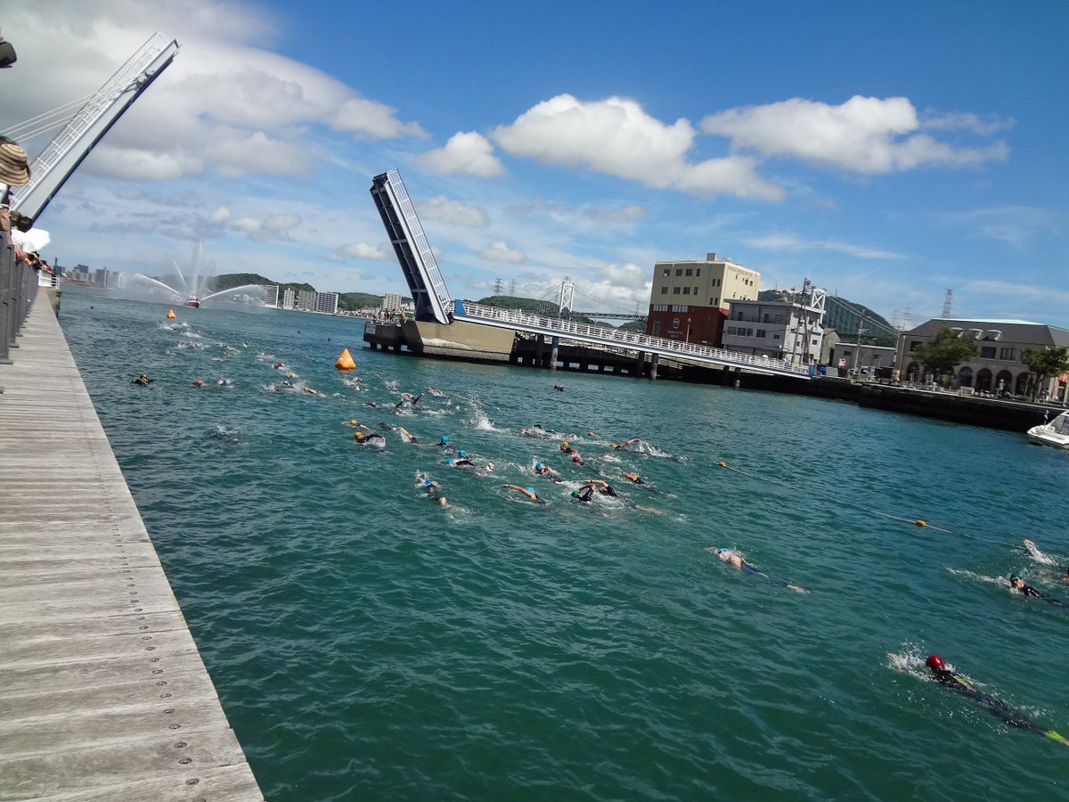 mojiko_insta's tweet image. 海の日恒例「門司港レトロスクエアSWIM&RUN大会」
@kita_fes
#門司港 #門司港レトロ #LoveMojiko #mojiko