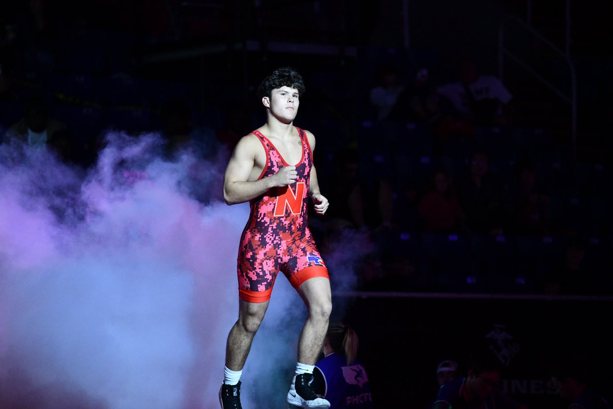 NEBwrestle's tweet image. After winning a 16U Greco National Title in 2023, Adonis Bonar hit a beautiful lefty headlock in the Junior National Finals to secure a fall in just over a minute. One of the greatest Greco wrestlers from NE to ever do it, and just an all around good dude. Congrats Adonis!
📸…