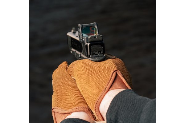 bmitori's tweet image. I'm constantly amazed at how few people actually know how to hold a handgun correctly @XS_Sights
xssights.com/products/minim…