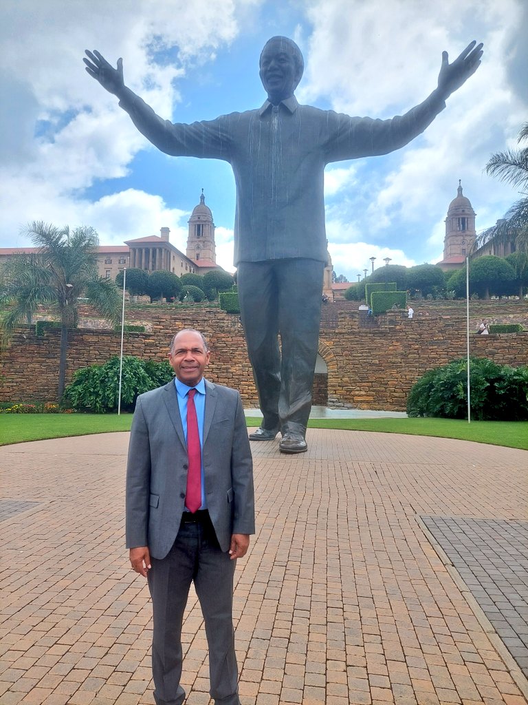 Luis Alberto Amorós Núñez (@lamoros2017) on Twitter photo En el Día Internacional de #Mandela, rememoramos  la  lucha tenaz de #Madiba por la libertad, la justicia, contra el Apartheid y su profunda amistad con #Fidel y el pueblo cubano. En el Día Internacional de #Mandela, rememoramos  la  lucha tenaz de #Madiba por la libertad, la justicia, contra el Apartheid y su profunda amistad con #Fidel y el pueblo cubano.