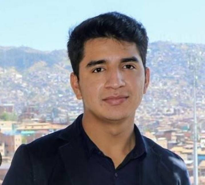 AlonsoRamosG's tweet image. La cuota del sobrinisimo. Gian Marco Castillo, sobrino de Pedro Castillo, ha sido contratado como coordinador en el despacho del congresista Roberto Sánchez, de Juntos Por el Perú, en medio del acercamiento con encarcelado expresidente para realizar un pacto político.