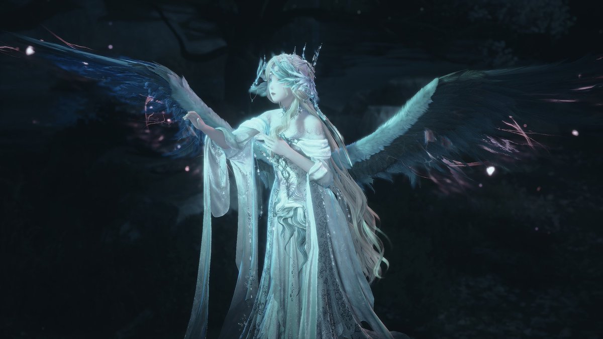 Thank you <a href="/themiraland/">mena</a> for the tutorial on taking photos with wings 🥹