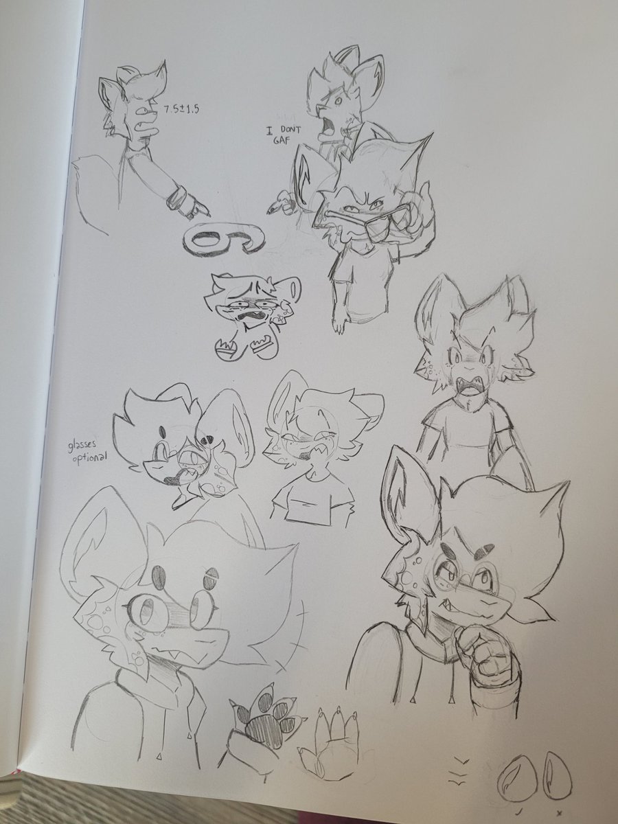 my brother wanted to draw split
turned out funny c: