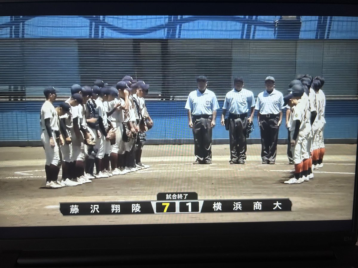 残念😭
でも久々に母校の試合観れて良かった👍