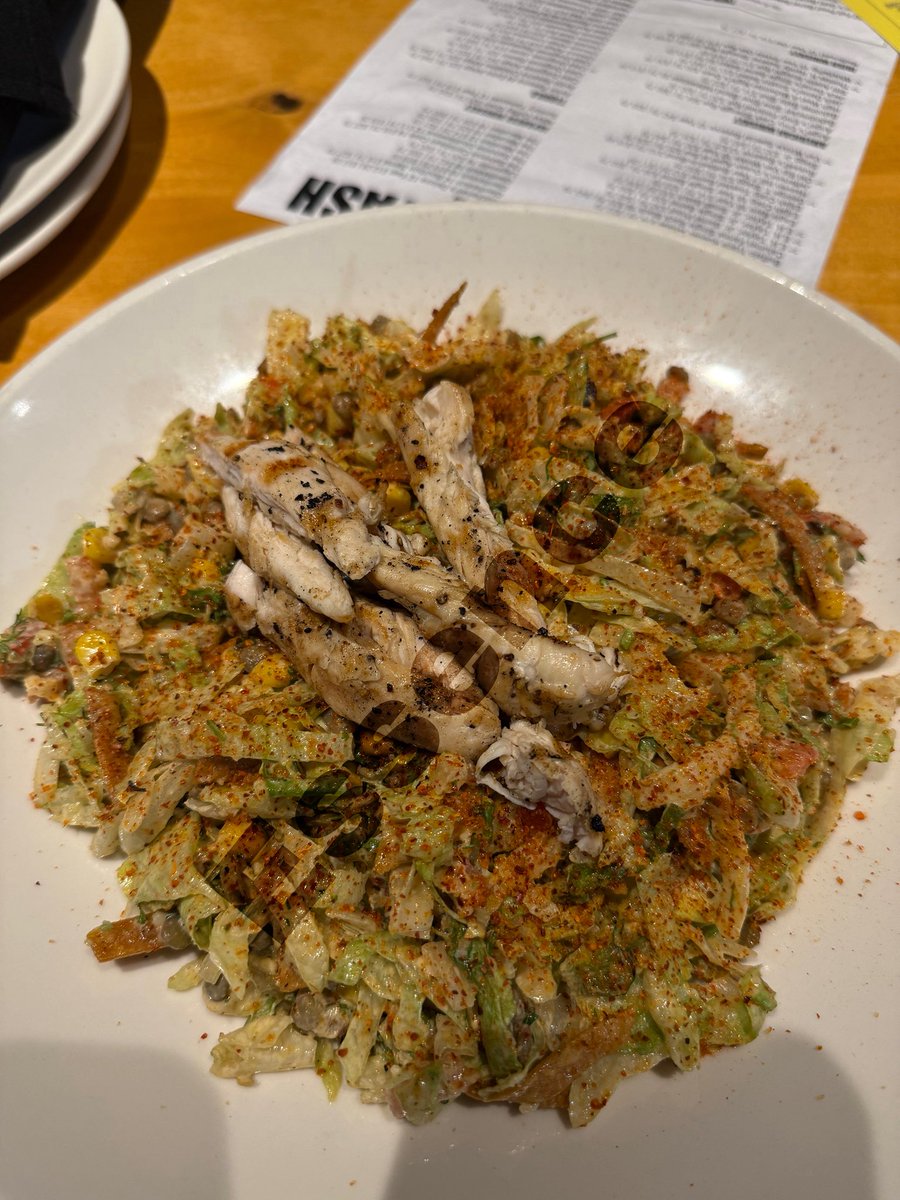 Agtesnx's tweet image. Chicken street corn salad #diet