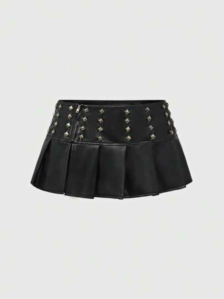 I just received Black punk miniskirt from Andrea :3 via Throne. 💜  Such a good parasocial paypuppy~ 💫 
Keep losing here: throne.com/succuaini #Wishlist #Throne