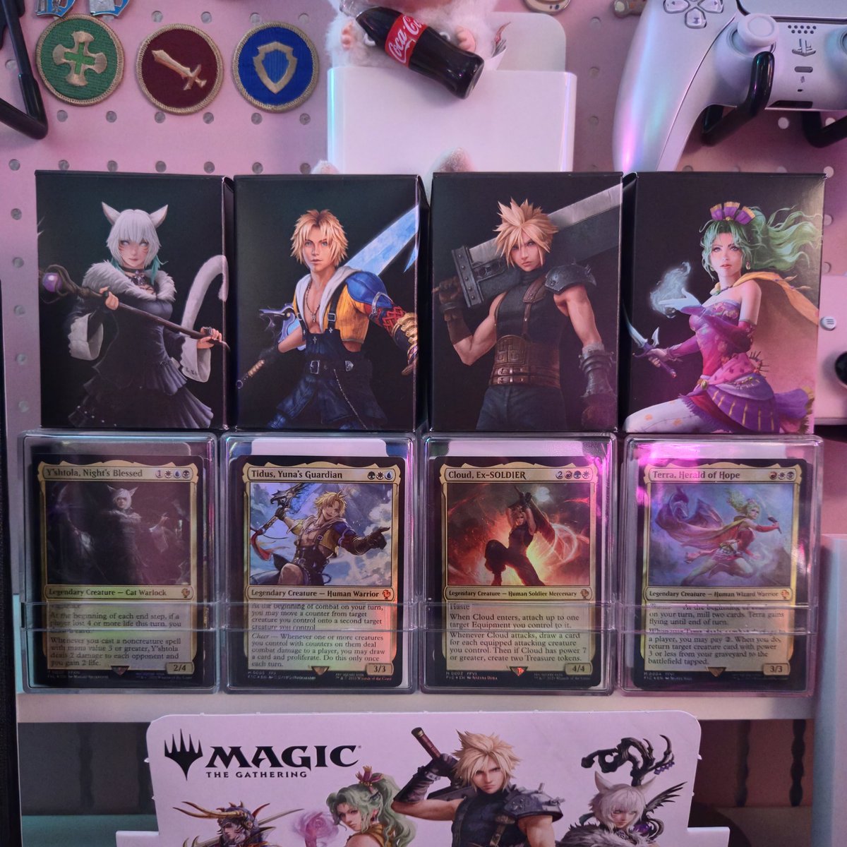 thundabunnies's tweet image. Acrylic deck boxes are my fave tbh.
Had to store the commander precons in them.
#mtg #finalfantasy