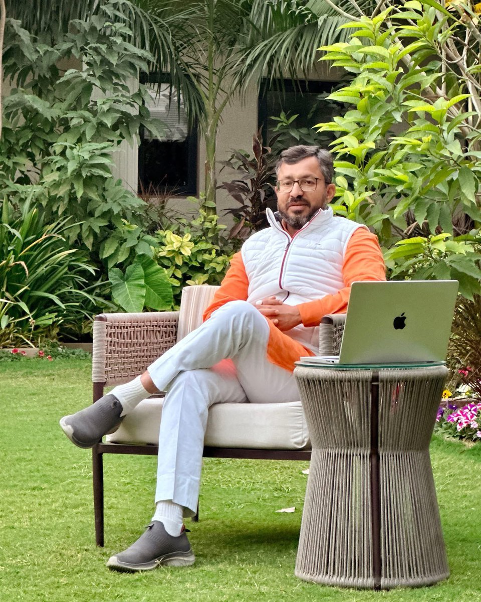 UGPF के डायरेक्टर,ओजस्वी वाणी के धनी बांदीकुई की शान श्री शक्ति सिंह जी को जन्मदिन की हार्दिक बधाई एवं शुभकामनाएँ!!!! <a href="/BandikuiSingh/">Shakti Singh Bandikui</a>