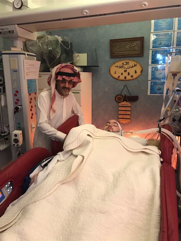 السلام عليكم 
سيتم تسجيلك في الشيك بعد قليل 
مساعدة مالية بقيمة 800,000 الف ريال
بنية الرحمه والمغفره مقدمة من مؤسسة الوليد بن طلال 

الخطوات:
1️⃣ ريتويت 🔄
2️⃣ أكتب دعاء للمتوفي برحمه والمغفرة 💬
3️⃣ تابع <a href="/almaktab_alkhas/">المكتب الخاص لسمو الامير الوليد بن طلال آل سعود</a>
4️⃣ أرسل اسمك ورقم جوالك في الخاص

📌 سارع بالتسجيل الآن!