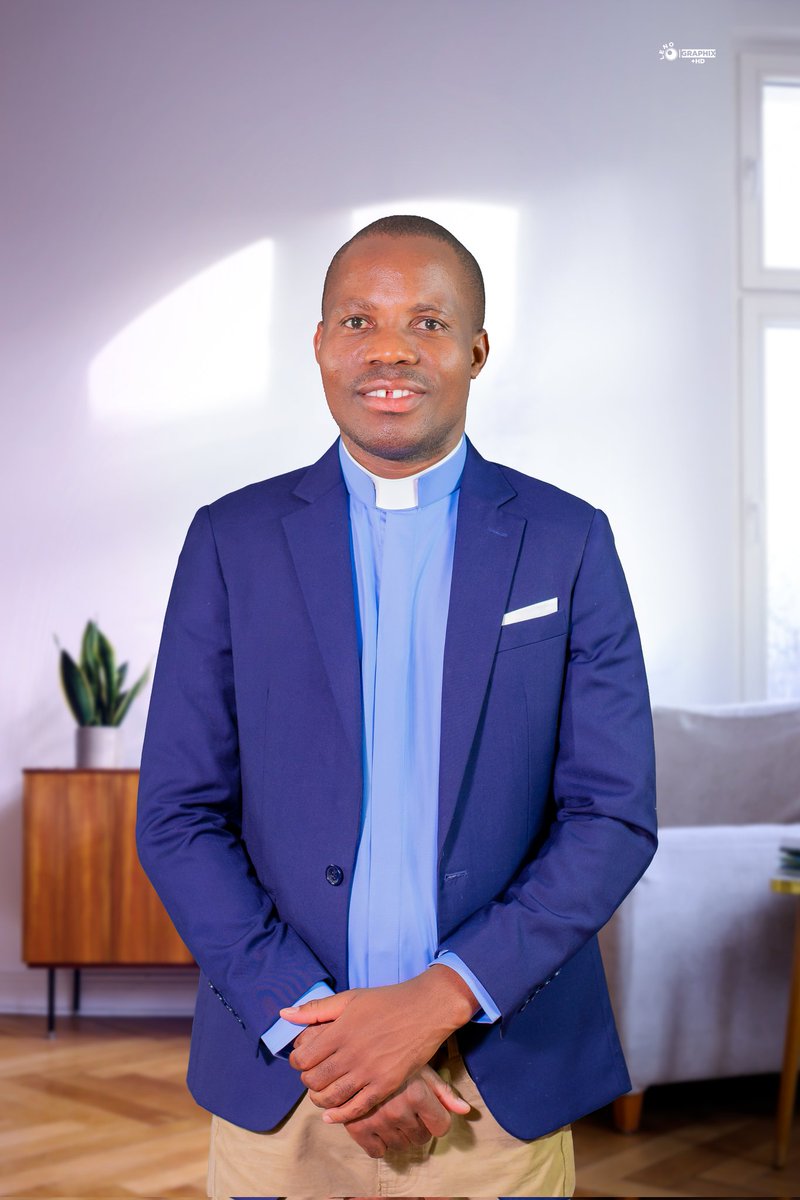 SrNkhoma40444's tweet image. I would like to say thank you for your prayers , now we have fr James nkhoma continue praying for him and his ministry.