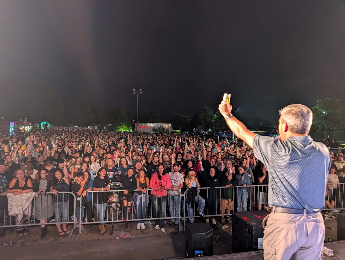 PierrePaulHus's tweet image. Bon 30 ans aux Fêtes de la famille de Saint-Émile ! @FetesSt_Emile