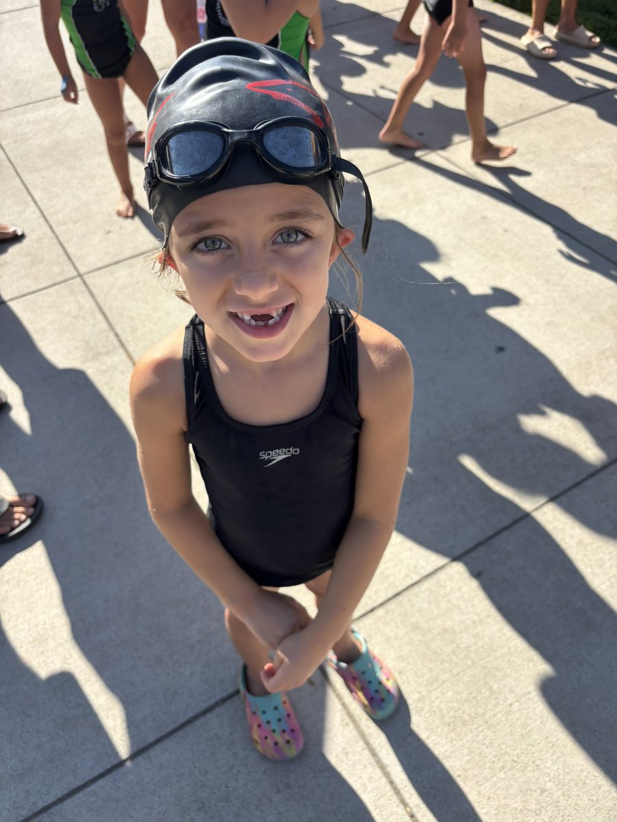 Daboys_22's tweet image. Proud dad moment. My daughter Riley won her county swim championship today. She has qualified for the meet of champions at the state level. So proud of her. ❤️ 🥇