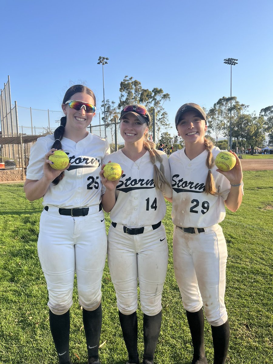 AZStorm_Mendez Fastpitch tweet media