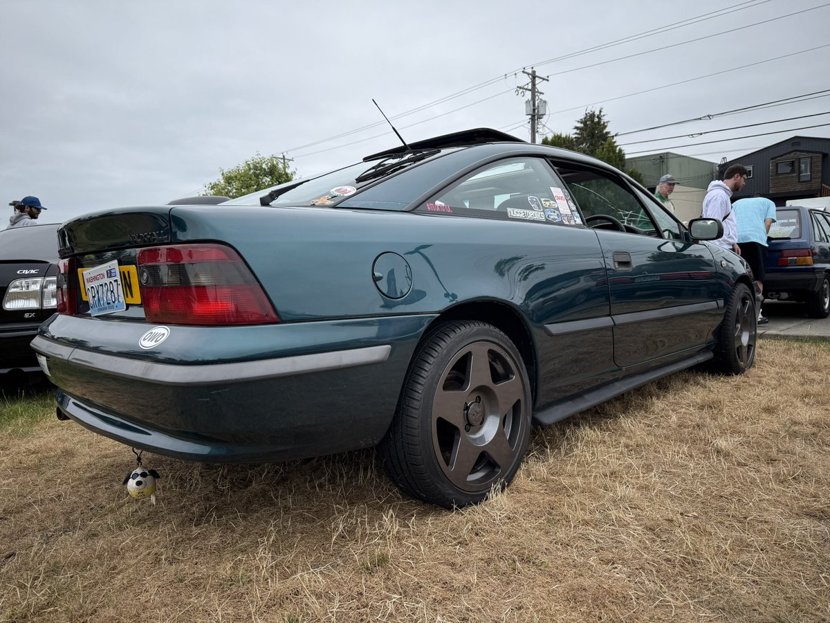 jaymekds's tweet image. This calibra has been to Goodwood, FOTU, and Leighton Buzzard Cars And Coffee, but now I can cross Radwood off