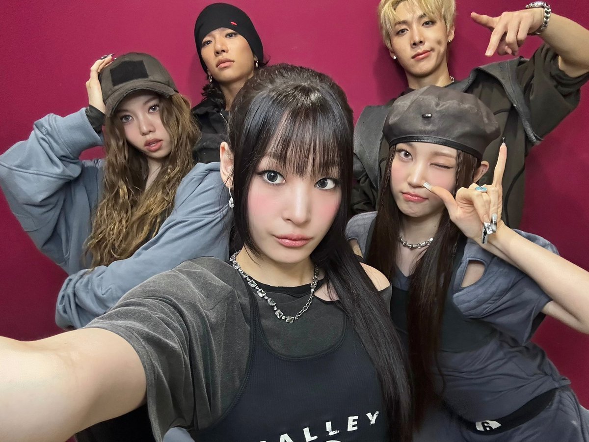 baileysokbrazil's tweet photo. 📷 | Bailey/ALLDAY PROJECT via X:

“MBC Show! Music Core 4️⃣🅴🆅🅴🆁
#ALLDAYPROJECT2ndWin 🏆”

#BAILEY #베일리 #ALLDAYPROJECT #ADP https://t.co/2AfE9cUCBa